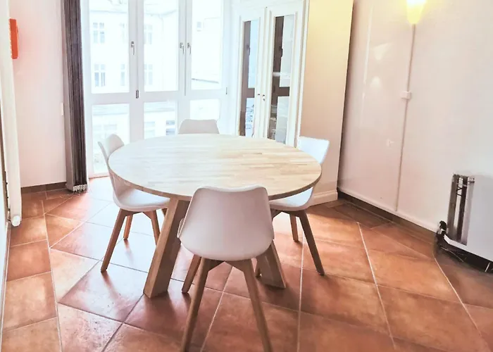 Hunde Ohne Aufpreis - Fewo Hagemeister Sellin - Sauna Im Haus - 6 Min Zum Strand - 2 Traumbalkone - Privatparkplatz *